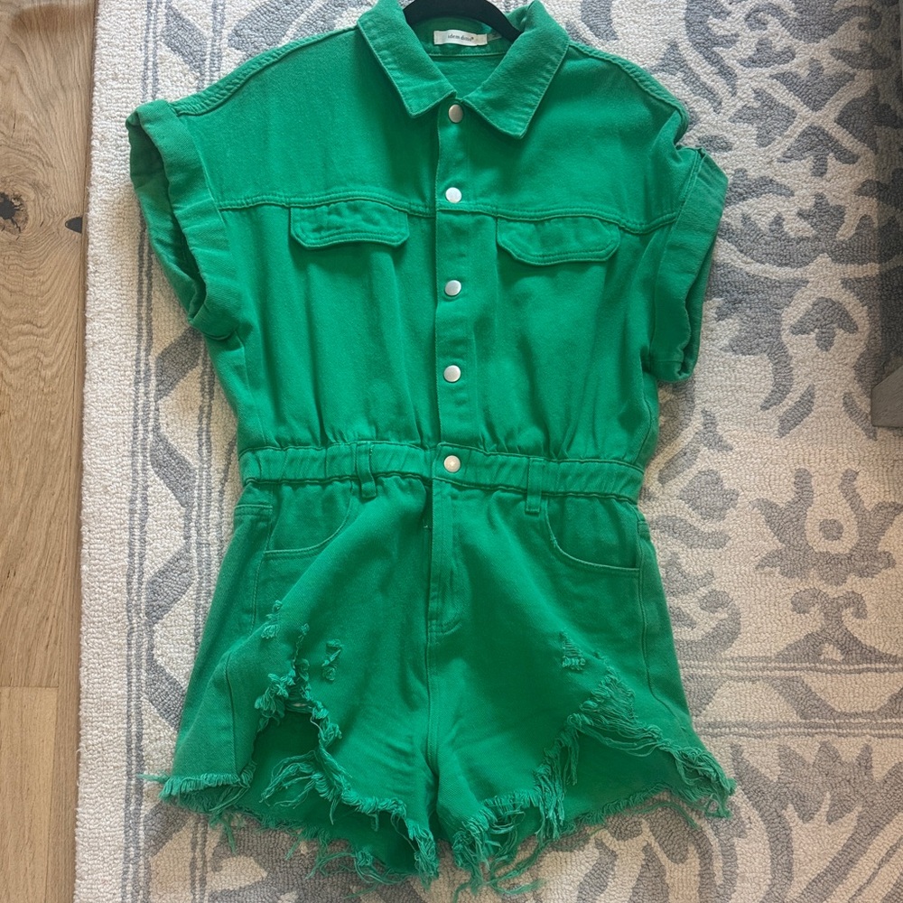 Stylish Green Distressed Women's Romper - Picture 5 of 6